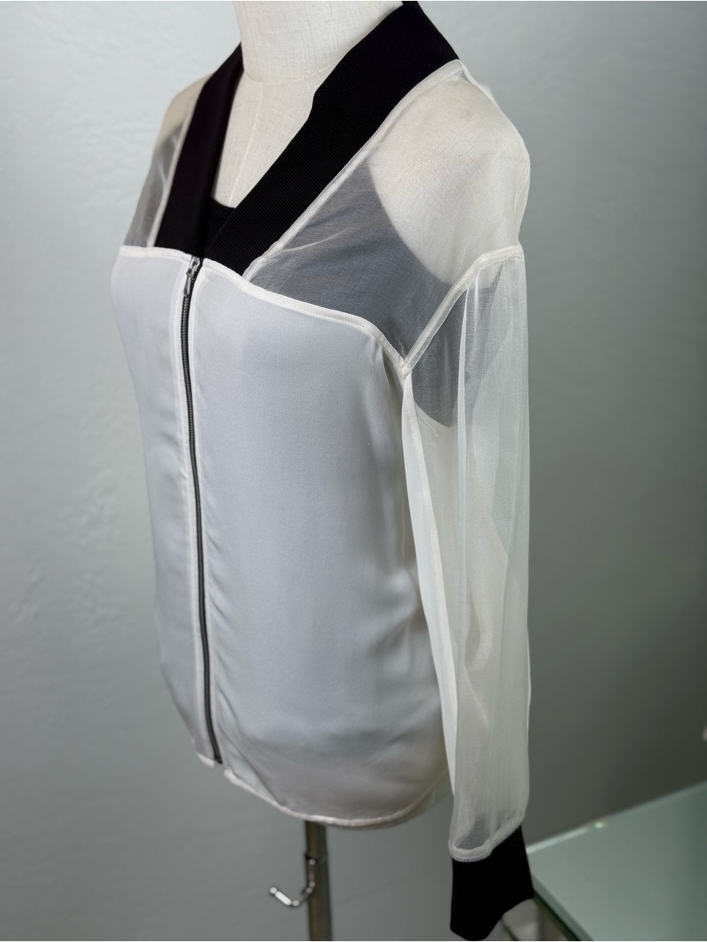 Rebecca Minkoff 100% Silk Sheer Bomber Shacket Cream/Black Light Academia Large